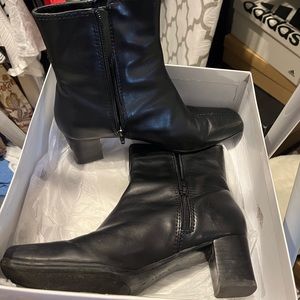 Ankle boots